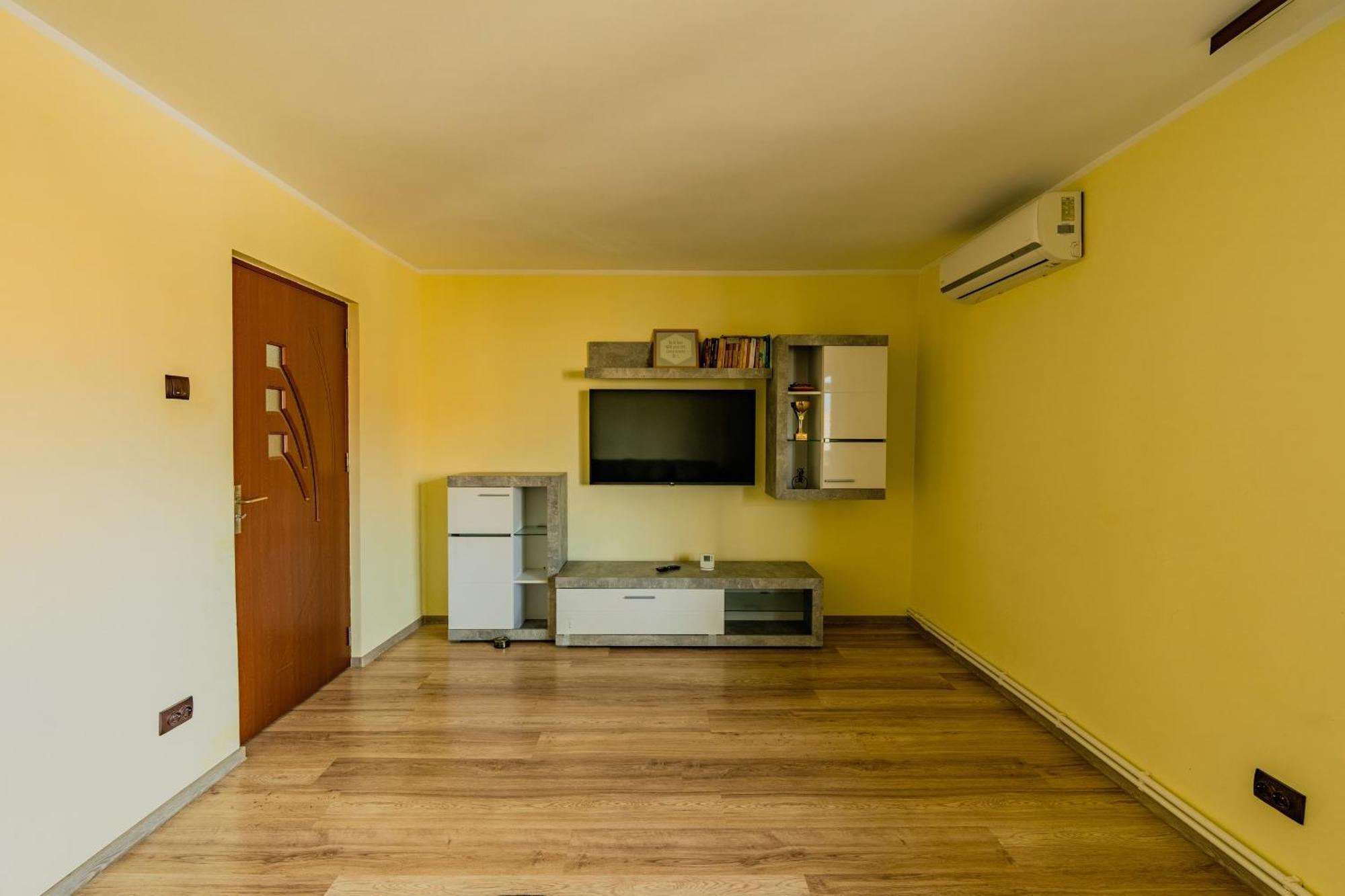 M Apartment aproape de plaja Mangalia Exterior foto
